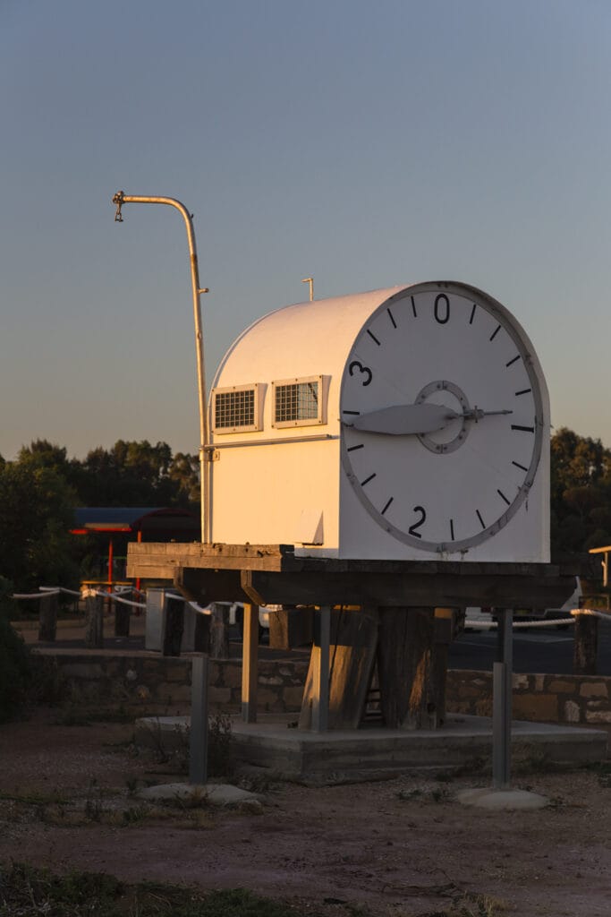 Tide Clock
