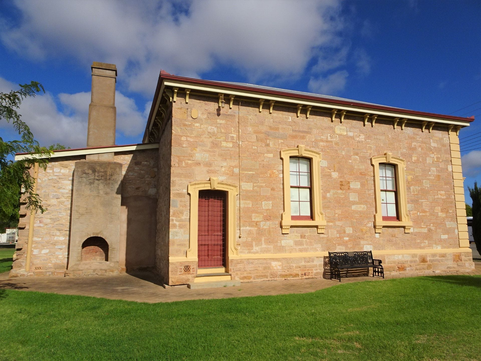 Laura Courthouse Gallery